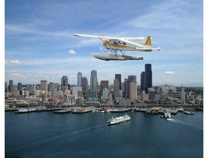KENMORE AIR -  Seattle Flightseeing Tour For Two