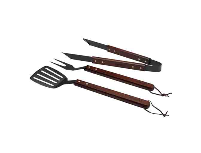 Americana Charcoal Grill- Walk-About Series, with $50 GC and all the tools you need