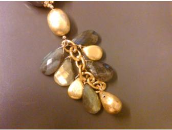 Sassy Gray Agate Quartz Necklace