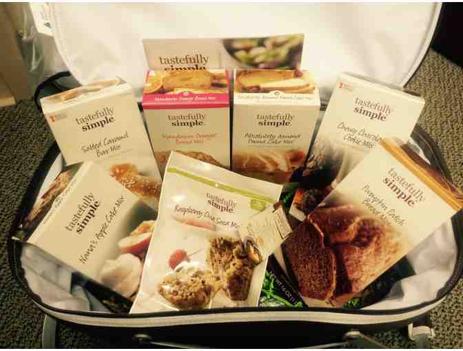 Tastefully Simple Basket