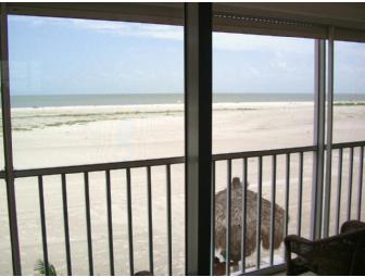 BEACH VACATION; Ft Myers Beach, Florida