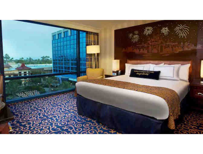 Four (4) 1-Day Disneyland Park Hopper Passes & a 1-Night stay at the Disneyland Hotel!