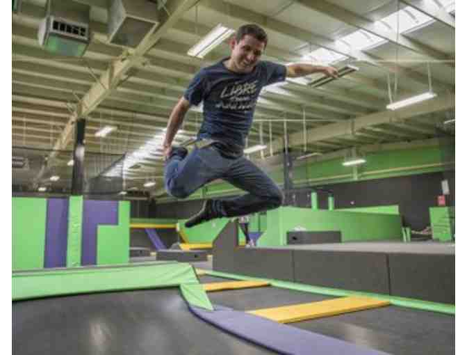 Four 1-hour Jump Passes at Get Air Surf City