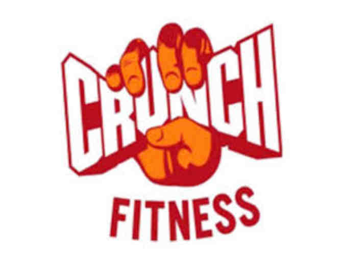A six month Crunch membership valid at ANY Regular location