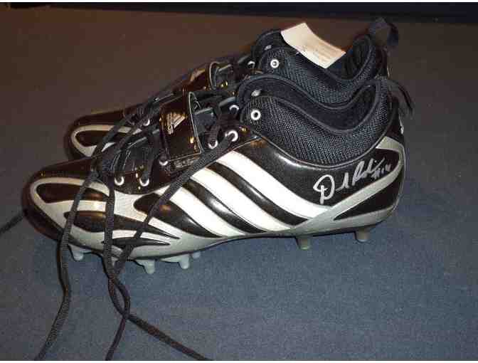 Denard Robinson autographed cleats- Get Shoelace's shoelaces and the rest of the shoe too!