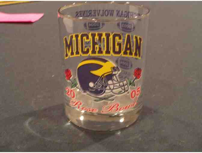 MIchigan Rose Bowl glass