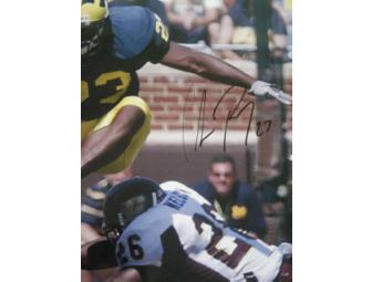 Chris Perry autographed 11x14 photograph