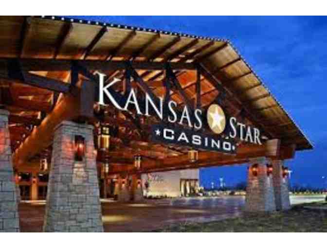 2 tickets to the Kansas Star Arena and a dinner for 2 at Tin Lizard Bar & Grill! - Photo 1