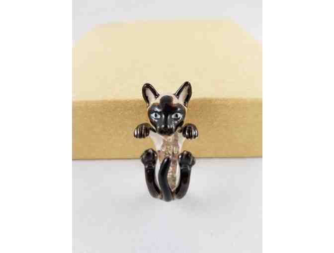 Siamese Cat Enamel Hug Ring!