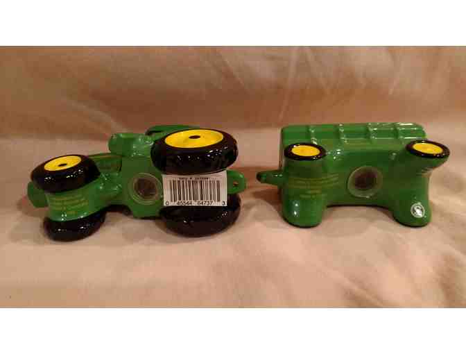 John Deer Tractor and Trailer Salt & Pepper Shaker Set