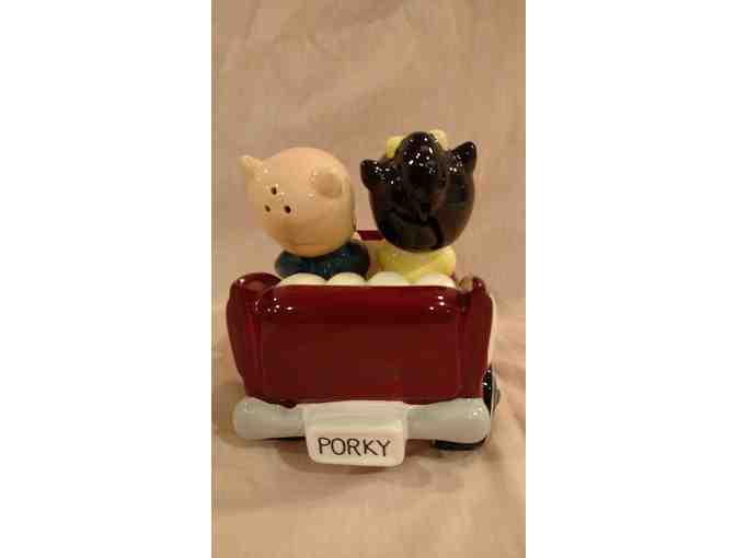 Porky and Petunia Pig Salt & Pepper Shaker & Convertible