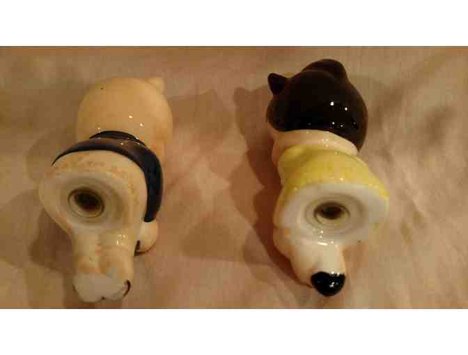 Porky and Petunia Pig Salt & Pepper Shaker & Convertible