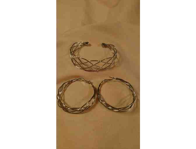 Silvertone Earring and Bracelet Set