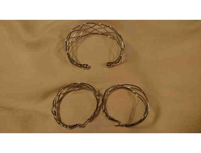 Silvertone Earring and Bracelet Set