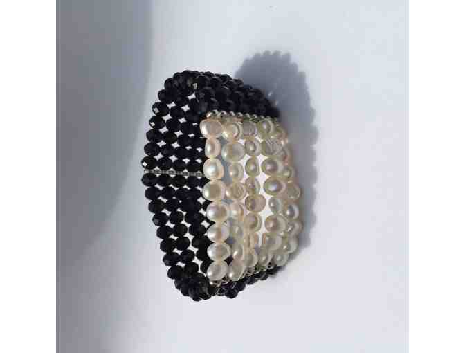Black and White Stretch Bracelet