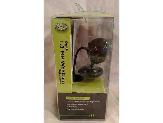 Gear Head Quick 1.3 MP Webcam With Night Vision
