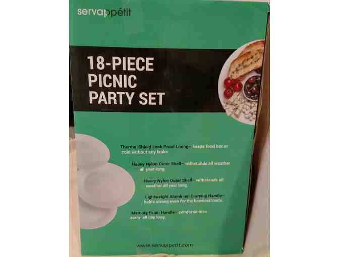 18-Piece Picnic Party Set