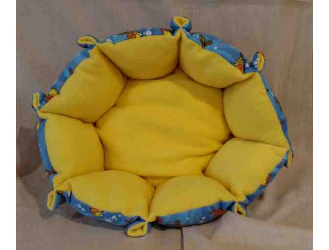 Fleece Cat Bed with Fish Pattern