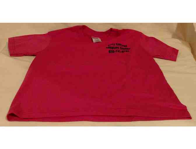 Children's Kitty Cottage Crew Neck T-Shirt Size Small in Hot Pink/Mauve