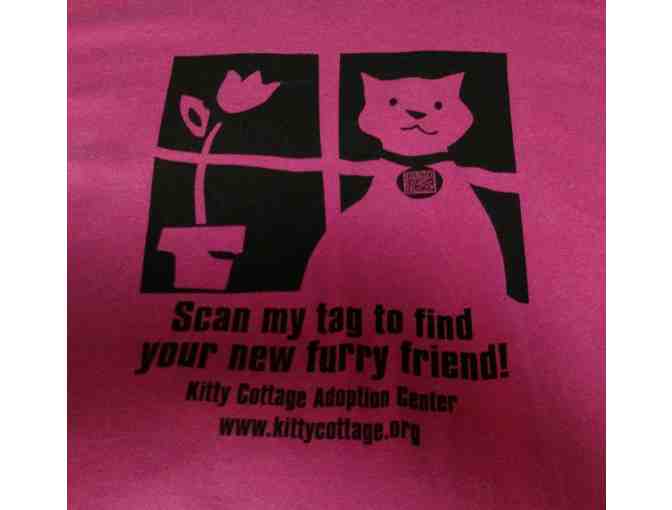 Adult Large Kitty Cottage Crew Neck T-Shirt in Hot Pink/Mauve