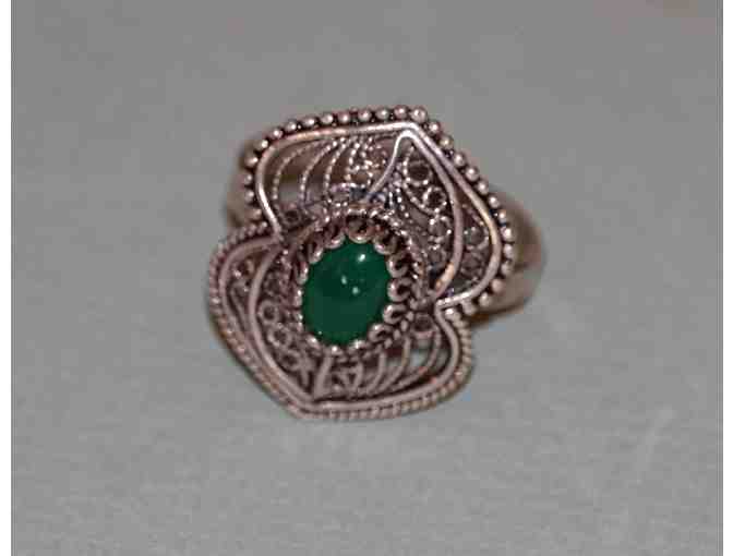Sterling Silver Ring with Green Chalcedony Stone - Photo 1