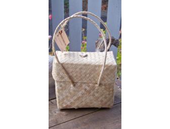 Lauhala Handbag with Tapa Fabric Lining