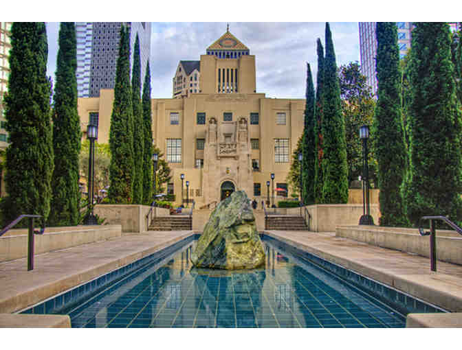 Los Angeles Conservancy: Private group walking tour of historic LA