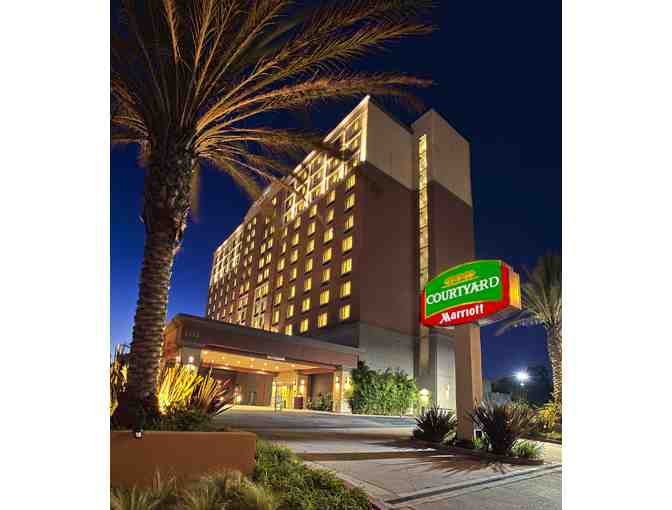 Courtyard by Marriott Los Angeles Westside: One night weekend stay