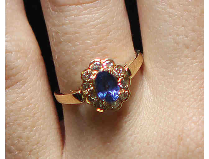 Antique Sapphire & Diamond Ring set in 14K gold