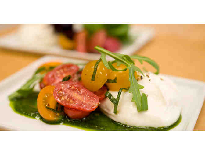 800 Degrees Pizza: $50 Gift Card