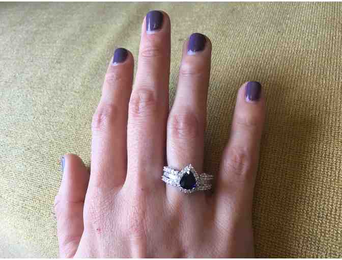 Diamond & Sapphire Ring, Set in 18K White Gold - Photo 3