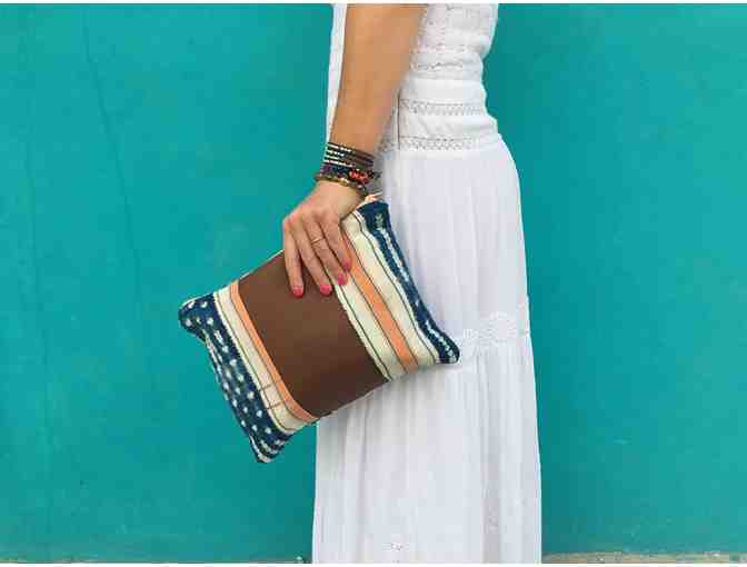 lu + elle: Choice of clutch purse or 2 make-up pouches