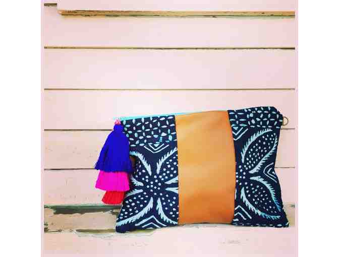 lu + elle: Choice of clutch purse or 2 make-up pouches