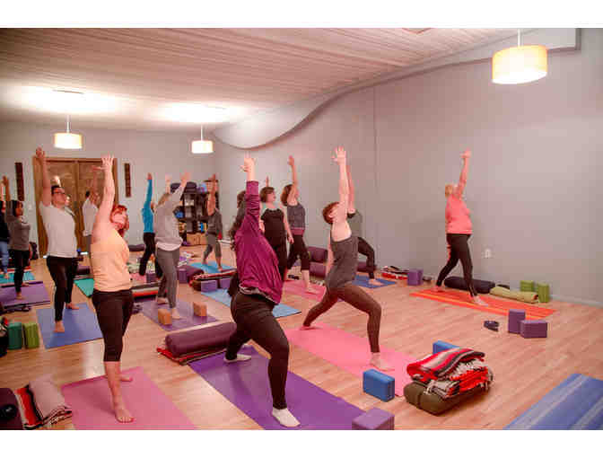 Spiral Path Yoga Center: 10- Class Pass