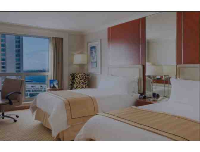 San Diego Getaway Package:  Marriott Hotel, San Diego Zoo & Corvette Diner