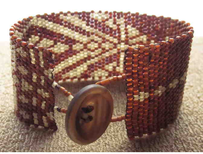 Beaded Bracelet from Tutu Laru