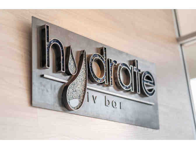 B12 INJECTION | Hydrate IV Bar - Photo 1