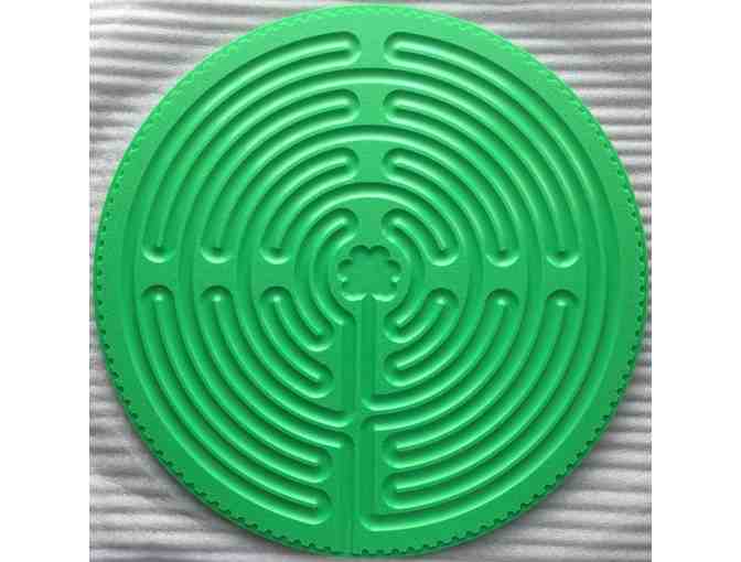 18" x 1/2" Green Plastic Chartres Finger Labyrinth - Photo 1