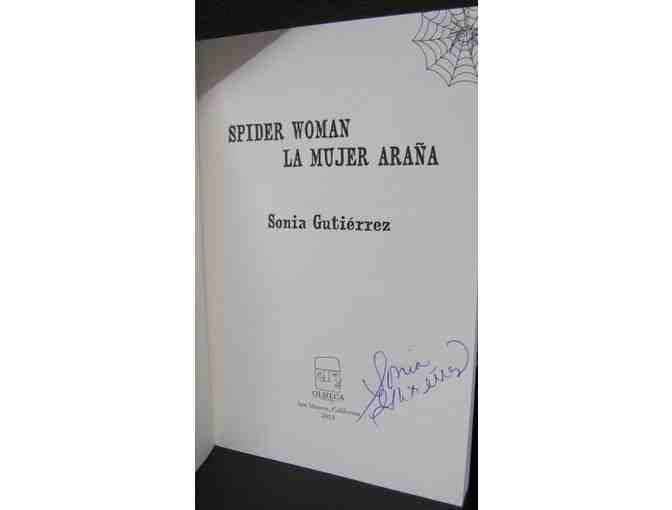 Spider Woman/La Mujer Arana Book