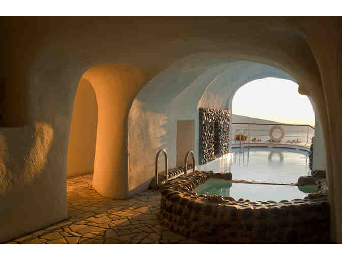 FANARI VILLAS -OIA- SANTORINI, CYCLADES ISLANDS, GREECE