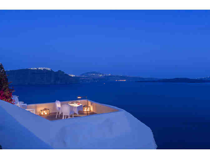 CANAVES OIA SUITS- SANTORINI, Greece