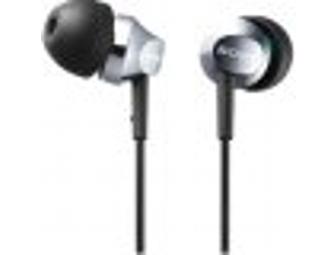 64g iPod Touch wih Accessories and $50 iTunes Card-4th Generation