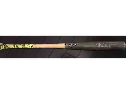 Dodgers Yasiel Puig Autographed Bat (P)