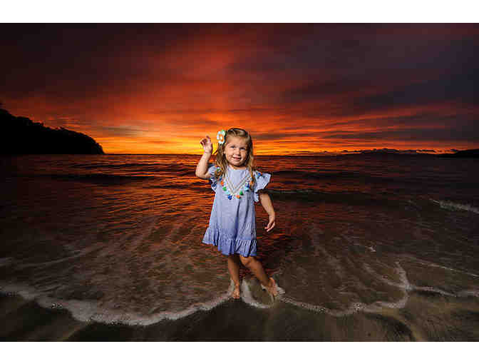 One Hour Family Photo Session by Tamarindo Family Photos, for up to 6 People