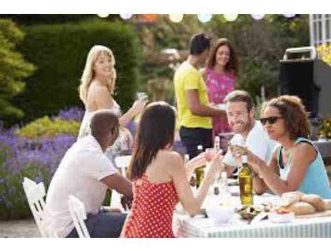 Texas BBQ and Beers, A La Paz Party Event