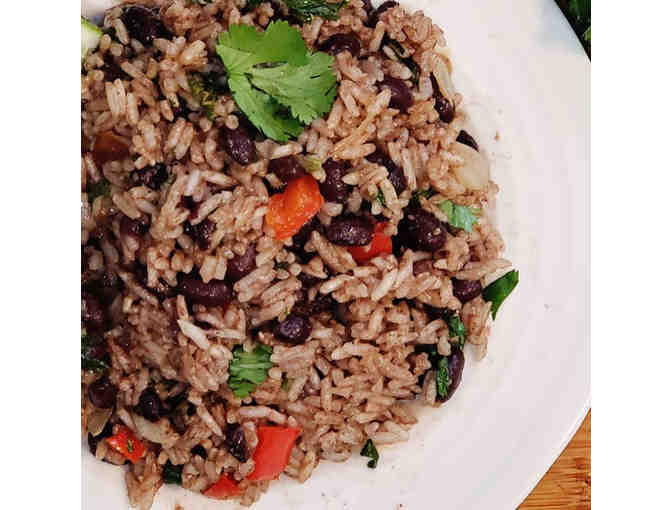 Costa Rican Family Feast; A La Paz Party Event