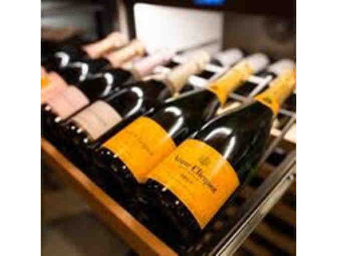 Cava Wine Tasting at Copper & Stone in Las Catalinas; A La Paz Party Event