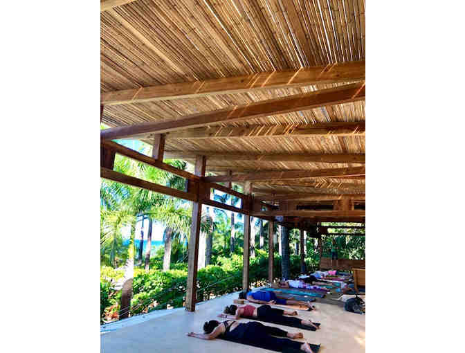 Lola's VIP Special Mother's Day Family Outing, Playa Avellena; A La Paz Party Event