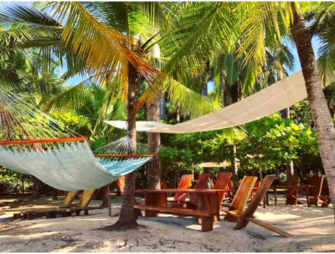 Lola's VIP Special Mother's Day Family Outing, Playa Avellena; A La Paz Party Event