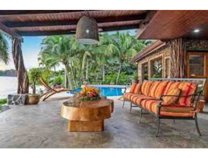 5 Night Stay in Casa Piedra, A Beautiful 5 Bedroom Oceanfront Home on Flamingo Beach